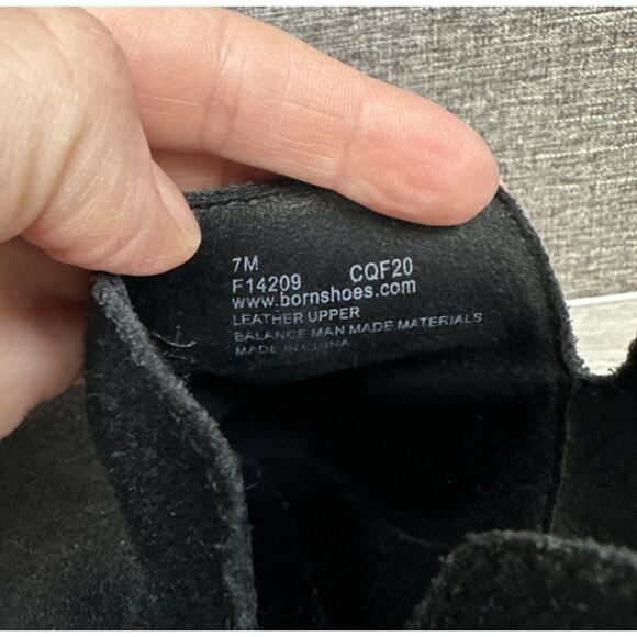 Born Ankle Boots Women's 7M Black Suede Leather Comfort Block Heel Zip Booties - Picture 8 of 8